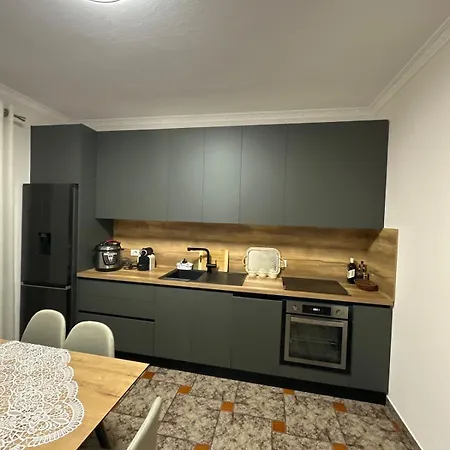 Апартаменты Cozy In Tirana, Albania *