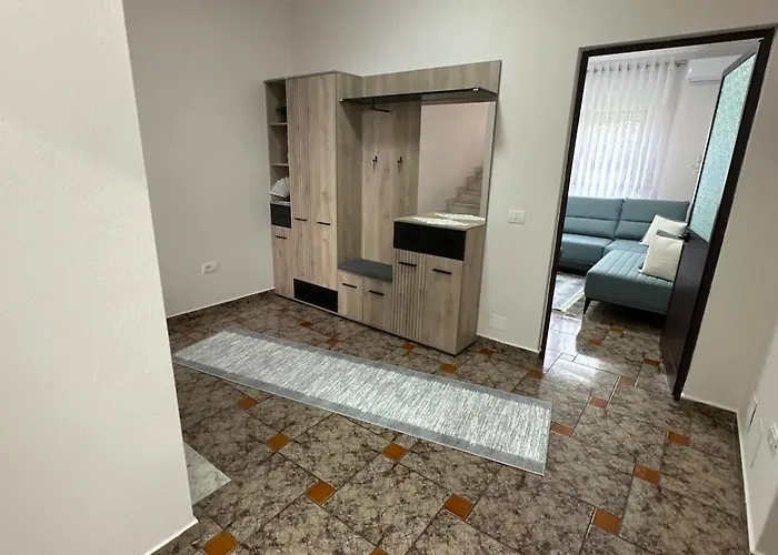 Apartamento Cozy In Tirana, Albania